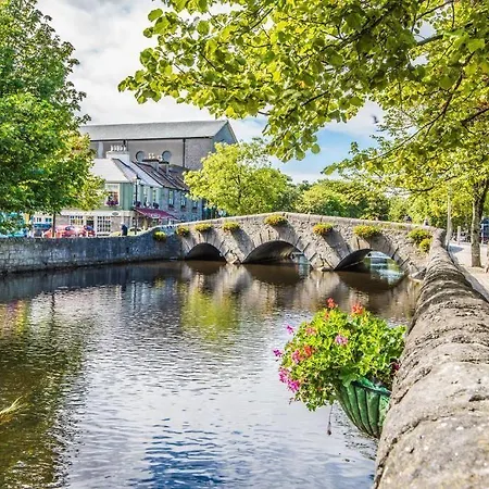 The Grace Estate 4* Westport